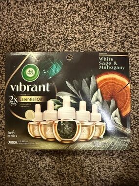 White Sage & Mahogany Air Wick Refill Pack